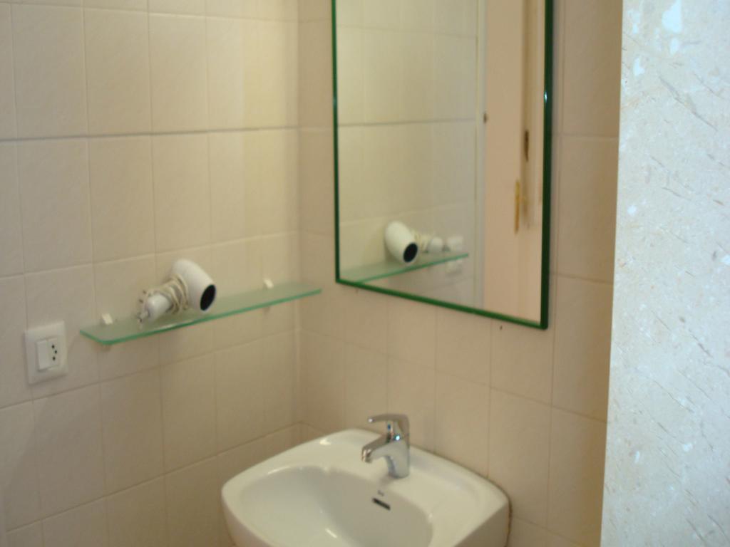 Apartamentos Surest Cala'N Blanes  Стая снимка